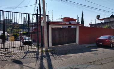 Casa sola de un solo nivel con 2 recámaras en la Col. La Pradera de Cuernavaca, Mor.