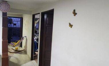 VENDO DE OPORTUNIDAD CASA PLANA EN LAS PALMAS BARRANQUILLA CON AREA DE 180mts