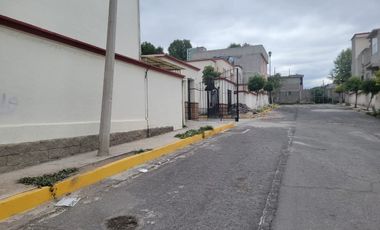 CASA EN VENTA ADJUDICADA EN CALLE LA FUENTE LA FORTALEZA ECATEPEC