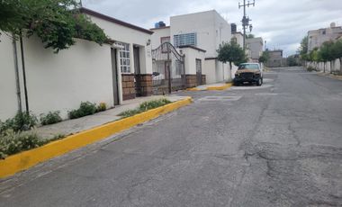 CASA EN VENTA ADJUDICADA EN CALLE LA FUENTE LA FORTALEZA ECATEPEC