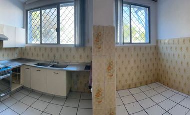 Casa en Arcos Vallarta, ideal para departamentos o oficinas.