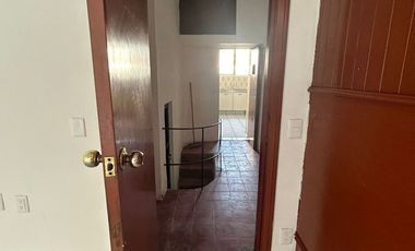 Casa en Arcos Vallarta, ideal para departamentos o oficinas.