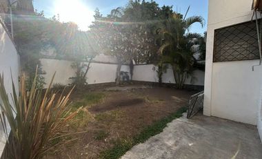 Casa en Arcos Vallarta, ideal para departamentos o oficinas.