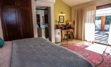 Casa de Lujo en venta con Alberca, amplio jardin y terrazas, ideal para hotel boutique en Centro Historico