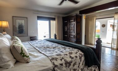 Casa de Lujo en venta con Alberca, amplio jardin y terrazas, ideal para hotel boutique en Centro Historico
