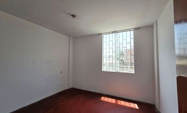 DEPARTAMENTO 2DO PISO EN VENTA 76 M2 URB. ALEJANDRO ALVAREZ - ATE