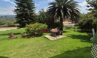 Venta de Terreno de Ensueño en Cumbayá - Santa Inés.