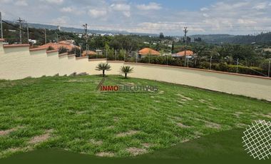 Venta de Terreno de Ensueño en Cumbayá - Santa Inés.