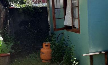 CASA DOS NIVELES EN SECTOR PICARTE 3.000