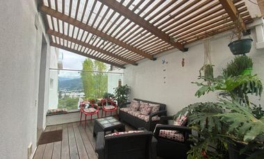 RENTA CUMBAYÁ, ESPECTACULAR DEPARTAMENTO 2 DORMITORIOS
