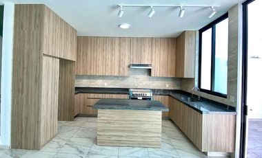 Casa en venta en San Isidro coto Savia Central