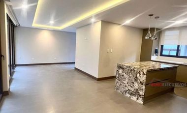 CASA MODERNA POR ESTRENAR EN CUMBAYÁ. SECTOR SANTA INÉS. VÍA PILLAGUA.
