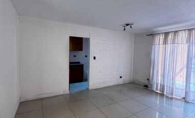 SE VENDE PROPIEDAD CON ALMACEN