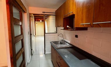 SE VENDE PROPIEDAD CON ALMACEN