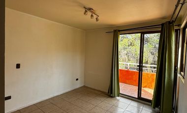 SE VENDE PROPIEDAD CON ALMACEN