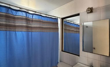 SE VENDE PROPIEDAD CON ALMACEN