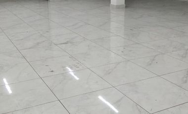 Local de Alquiler en la Alborada