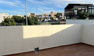 Casa Amueblada en Renta en Zibatá, Querétaro | 3 Recámaras + Roof Garden