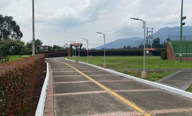 CASA COTA VENTA-PERMUTA/ CONJUNTO GRANJAS VUELTA DEL RIO