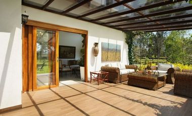 FINCA EN VENTA  LOS PINOS POLO CLUB MOSQUERA