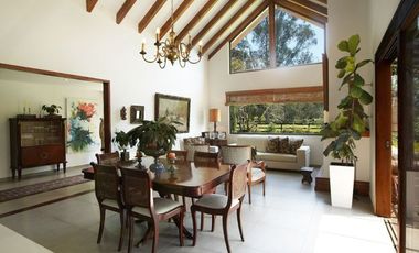 FINCA EN VENTA  LOS PINOS POLO CLUB MOSQUERA