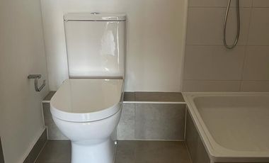 ARRIENDO DEPARTAMENTO NUEVO DE 2 DORMITORIOS 2 BAÑOS / METRO CERRILLOS