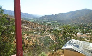 Leon Propiedades vende parcela de 9700m2 con casa en sector Miraflores, Curacaví.