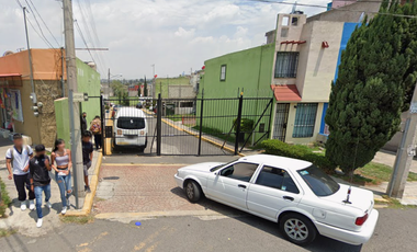 CASA DE RECUPERACIÓN BANCARIA EN CALLE LAGO ZURICH, COL. LOS CANTAROS, NICOLAS ROMERO, EDO. MEX. ¡NO SE ACEPTAN CRÉDITOS!