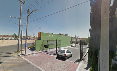 CASA DE RECUPERACIÓN BANCARIA EN CALLE LAGO ZURICH, COL. LOS CANTAROS, NICOLAS ROMERO, EDO. MEX. ¡NO SE ACEPTAN CRÉDITOS!