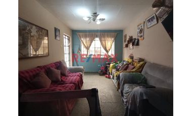 Venta De Casa Como Terreno En El Centro De Puente Piedra