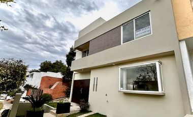 Casa en Venta en Fracc. Arbolada Coto 2