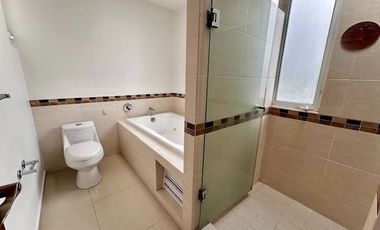 Casa en Venta en Fracc. Arbolada Coto 2
