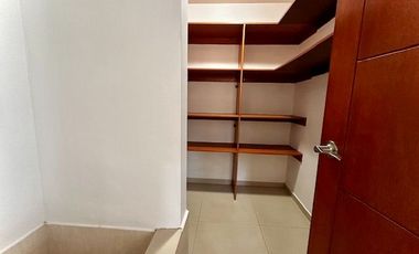 Casa en Venta en Fracc. Arbolada Coto 2