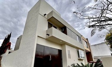 Casa en Venta en Fracc. Arbolada Coto 2