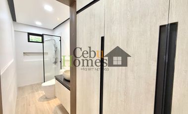 Modern Elegance: Newly Constructed 10-Bedroom Home for Sale in Maria Luisa Estate Park