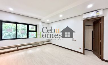Modern Elegance: Newly Constructed 10-Bedroom Home for Sale in Maria Luisa Estate Park