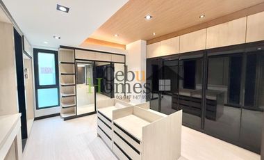 Modern Elegance: Newly Constructed 10-Bedroom Home for Sale in Maria Luisa Estate Park