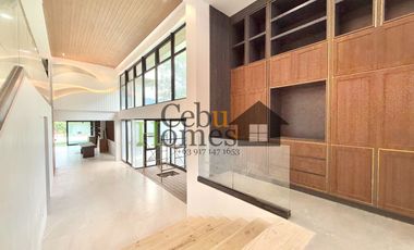 Modern Elegance: Newly Constructed 10-Bedroom Home for Sale in Maria Luisa Estate Park