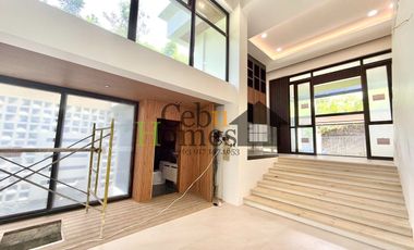 Modern Elegance: Newly Constructed 10-Bedroom Home for Sale in Maria Luisa Estate Park