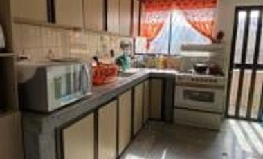 CASA DE VENTA EN PONCEANO ALTO QUITO