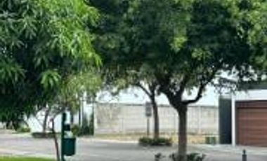 TERRENO DE VENTA EN ISLA MOCOLI