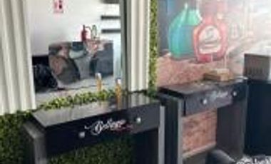 LOCAL DE PELUQUERÍA Y BARBERÍA DE VENTA  EN PLAZA VIZCAYA