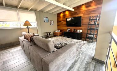 Venta de Hermosa Casa en Urbanización Los Alamos, cerca de UPC, Esan, Surco