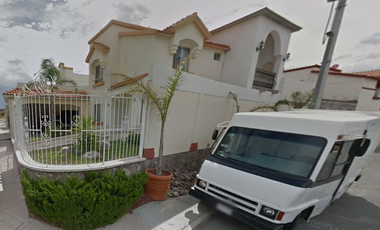 VENTA DE CASA EN LA COLONIA PRADERAS DE LEON EN CHIHUAHUA