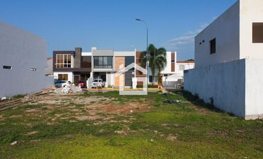 Terreno Residencial en Venta en Portal del Río, Machala