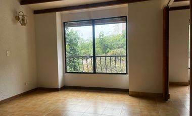 47495 Apartamento en Arriendo La Intermedia