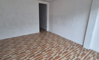 Local Comercial en Alquiler en La Alborada, Calle Principal, 1 Baño, Norte de Guayaquil.