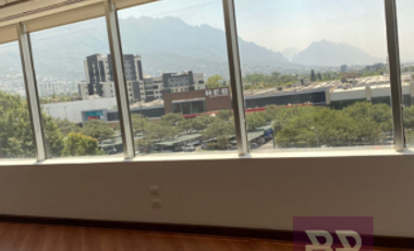 Oficina en Renta 85M2 - San Pedro GG