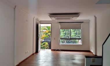 47498 Casa en VENTA en la Loma San Julian, Poblado, Medellin
