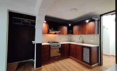 47498 Casa en VENTA en la Loma San Julian, Poblado, Medellin
